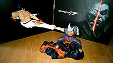 figurina-tekken-7-aerial-figure-heihachi-kazuya-1.jpg